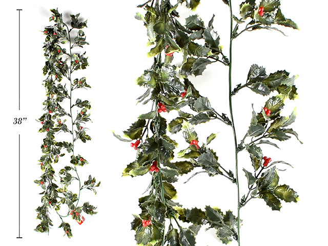 Holly Leaves Garland With Berries